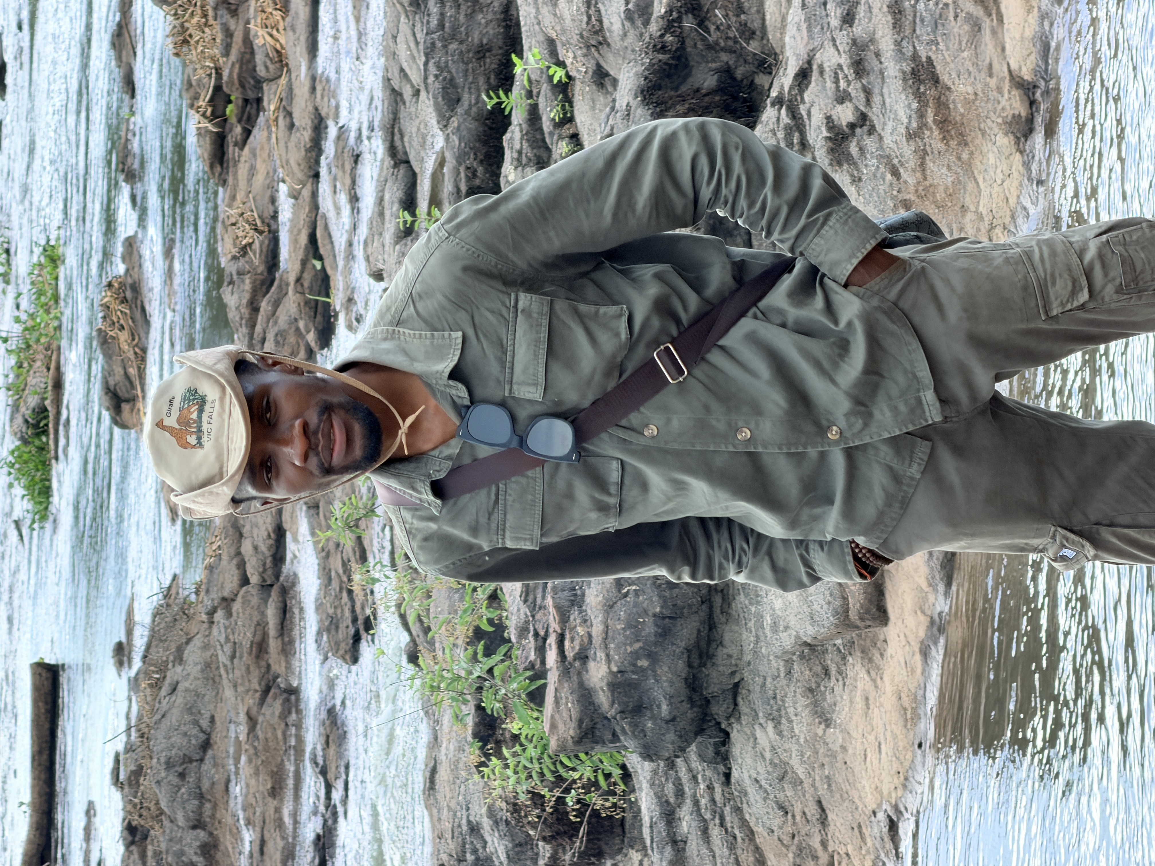 THE GUIDE OF AFRICA GROUPE